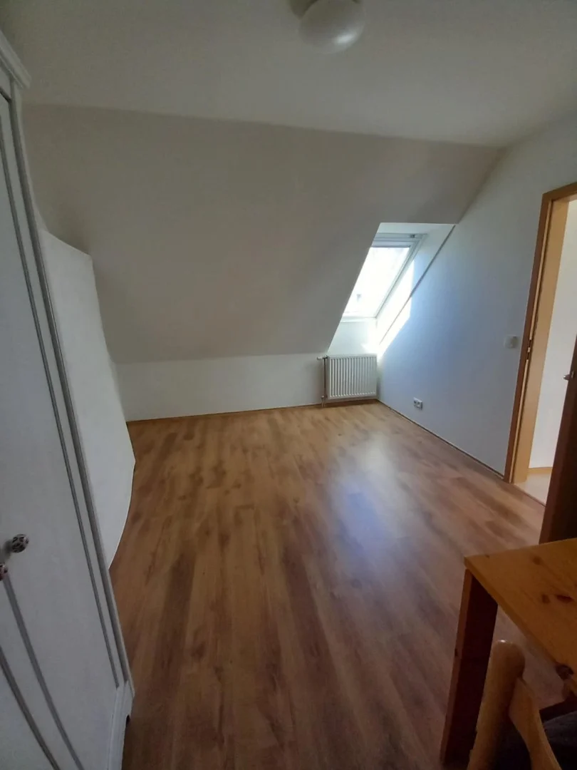 Pécs belvárosában a Barbakán téren 2 hálós lakás kiadó - Kép 7