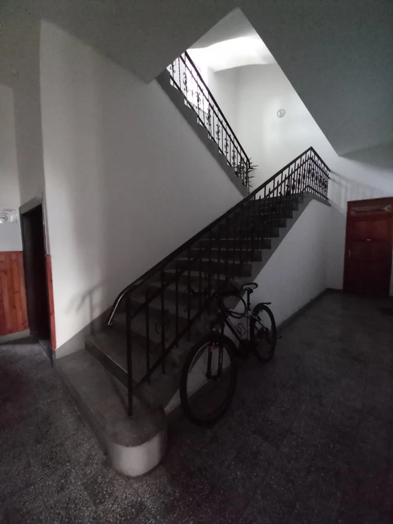 Pécs történelmi belvárosában 3 hálós felújított lakás - Kép 16