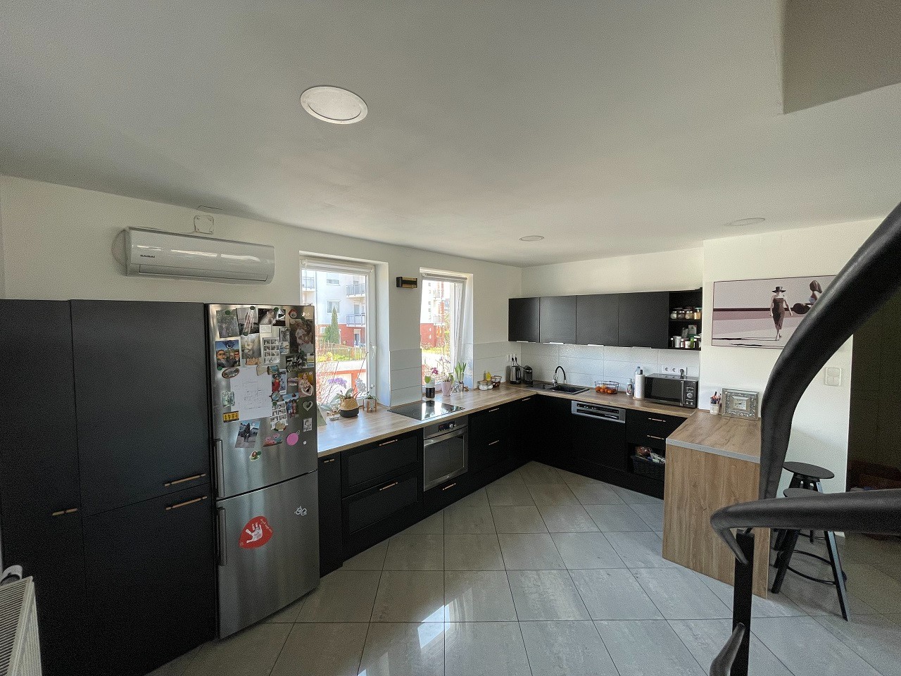 Pécsett a Diósi városrészen újszerű, lakóparki, panorámás, 2,5 szobás, tégla lakás, önálló garázzsal eladó! - Kép 5