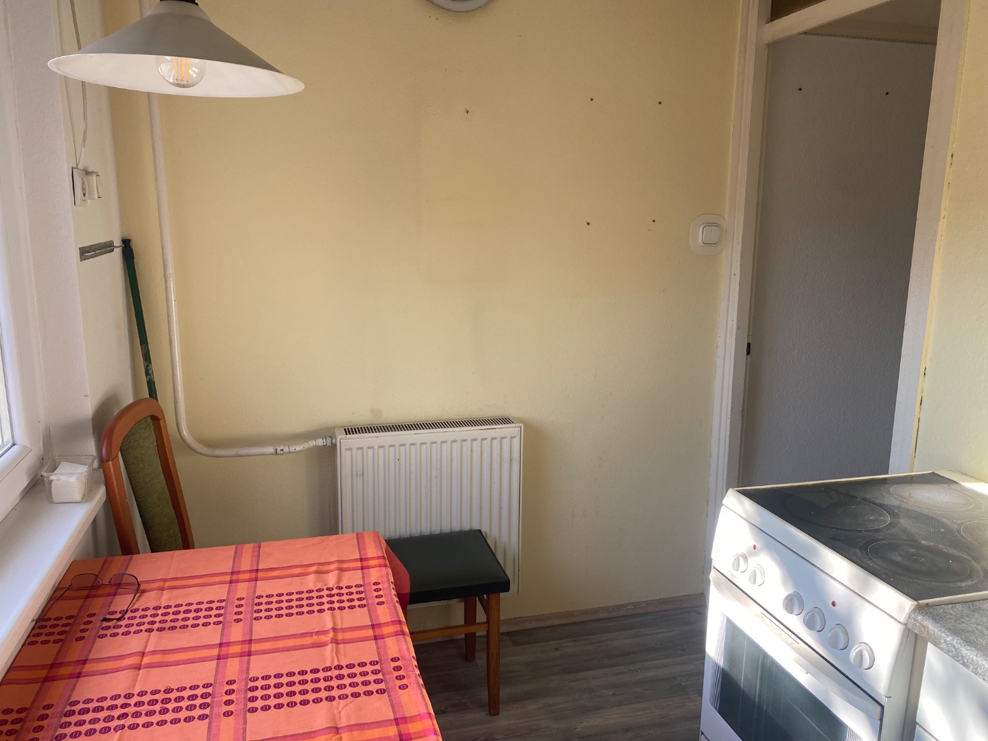 Eladó 1.emeleti lakás Tatabánya szívében - Kép 2