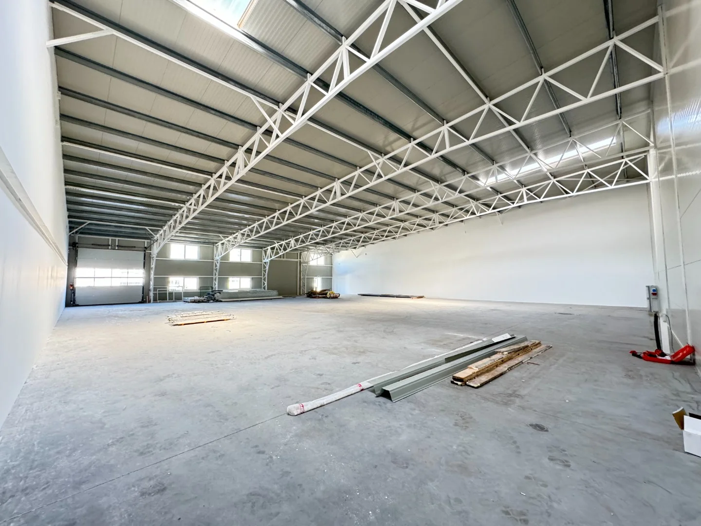 Eladó raktár Ecseren - Kép 4