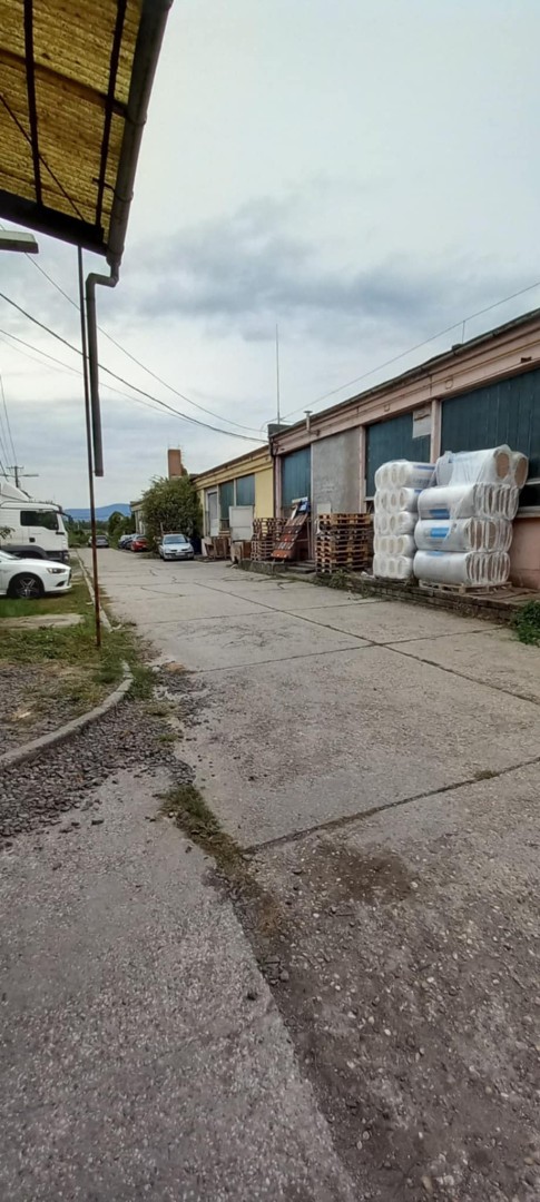 Pécsett raktár, üzem kiadó - Kép 2