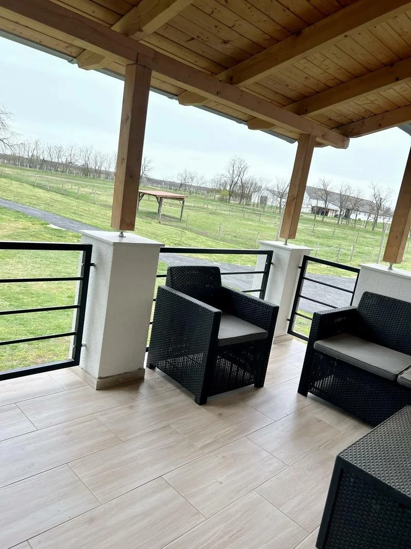 Lovas tanya eladó - Kép 2