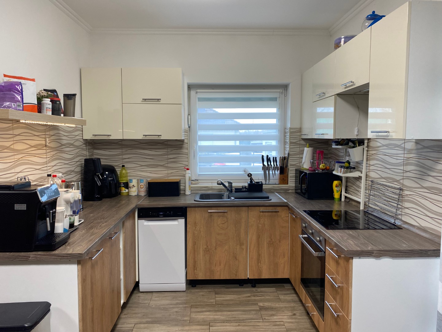 ELADÓ ÁLOMOTTHON DÉLEGYHÁZA SZÍVÉBEN! | NAPFÉNYES, 4 HÁLÓSZOBÁS CSALÁDI HÁZ - Kép 5