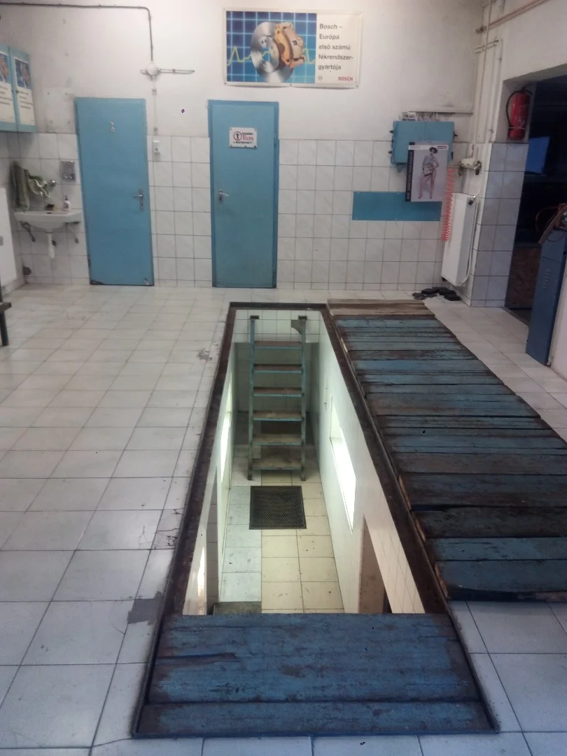 Autószerelő műhelykomplexum és lakások eladók! - Kép 3