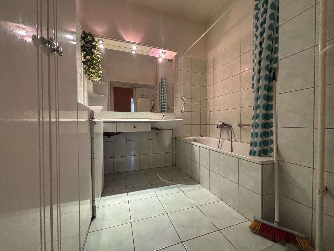 Pécsett az Uránvárosi részen 2.5 szobás, erkélyes, földszinti, téglalakás eladó! - Kép 13