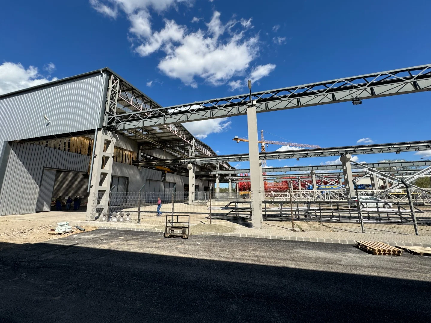 Kiadó gyártó és raktárcsarnok - Kép 4