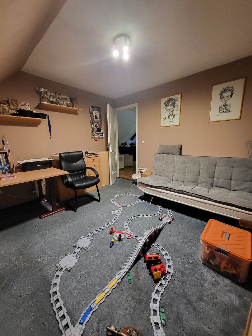 2 szintes családi ház Tatabánya Alsógallán - Kép 8