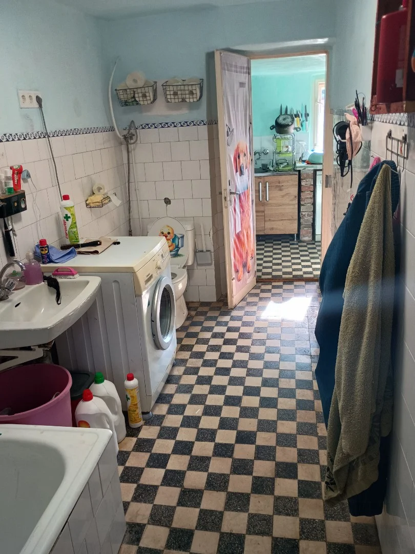 Eladó családi ház Kiszomboron - Kép 16