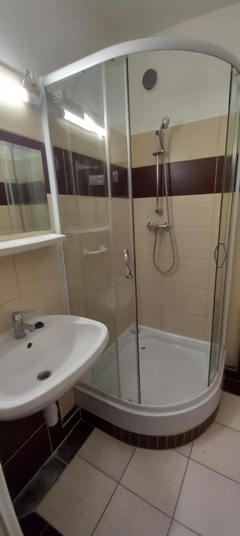 Eladó 2 szobás, azonnal költözhető lakás Pécs-Kertvárosban! - Kép 3