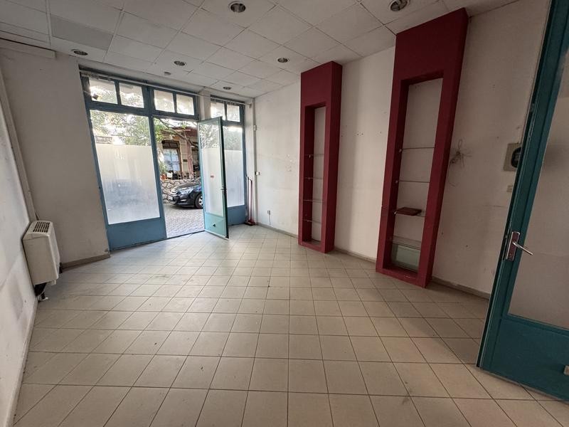 Eladó utcafronti üzlet! - Kép 3