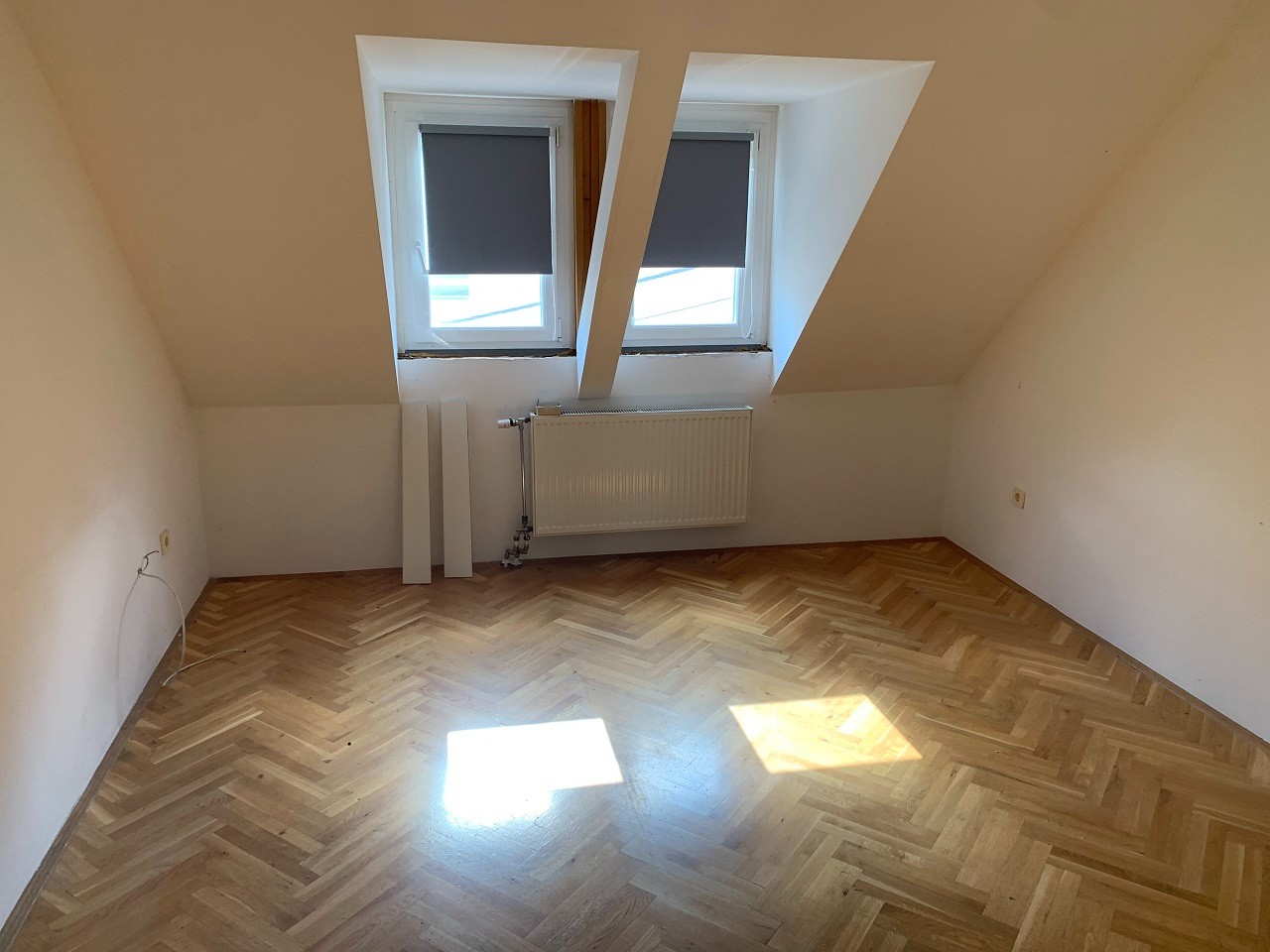 Pécs Egyetemvárosában, 2. emeleti, hőszigetelt, 3 hálószobás, panorámateraszos lakás eladó! - Kép 7