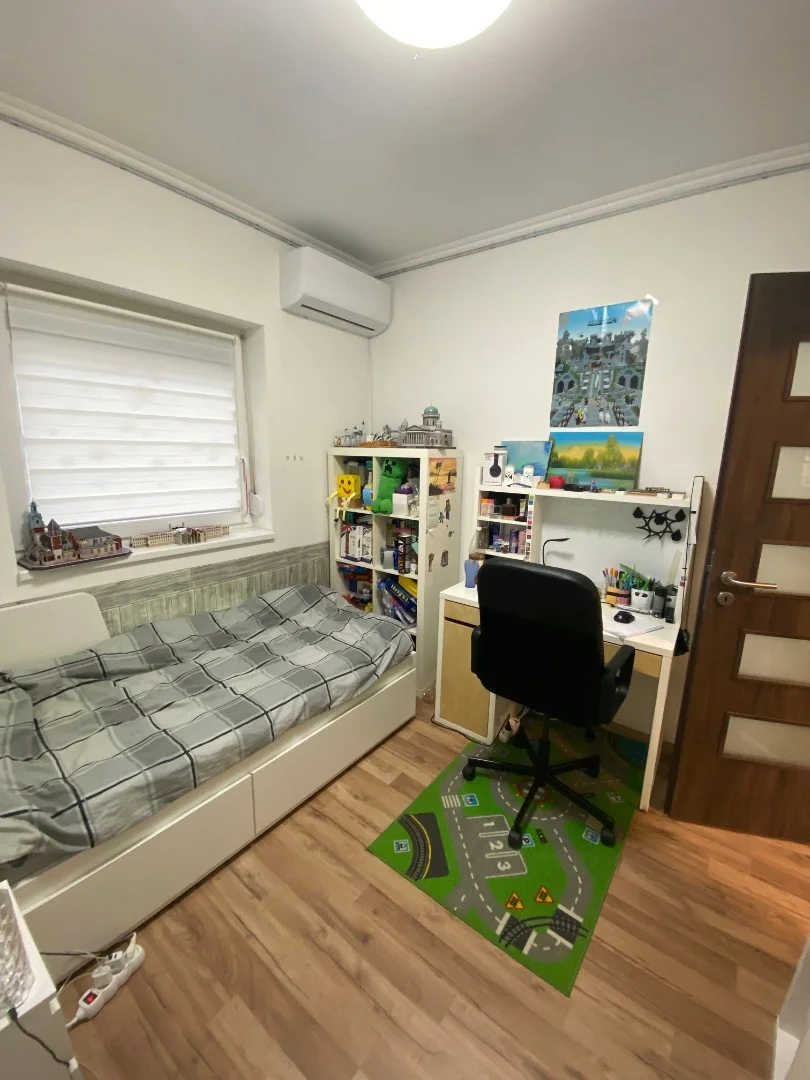 ELADÓ ÁLOMOTTHON DÉLEGYHÁZA SZÍVÉBEN! | NAPFÉNYES, 4 HÁLÓSZOBÁS CSALÁDI HÁZ - Kép 15