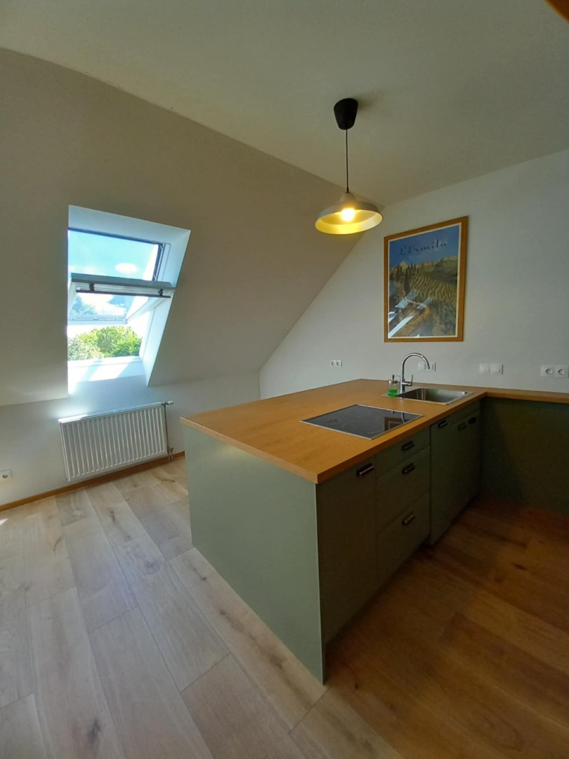 Pécs belvárosában a Barbakán téren 2 hálós lakás kiadó - Kép 5