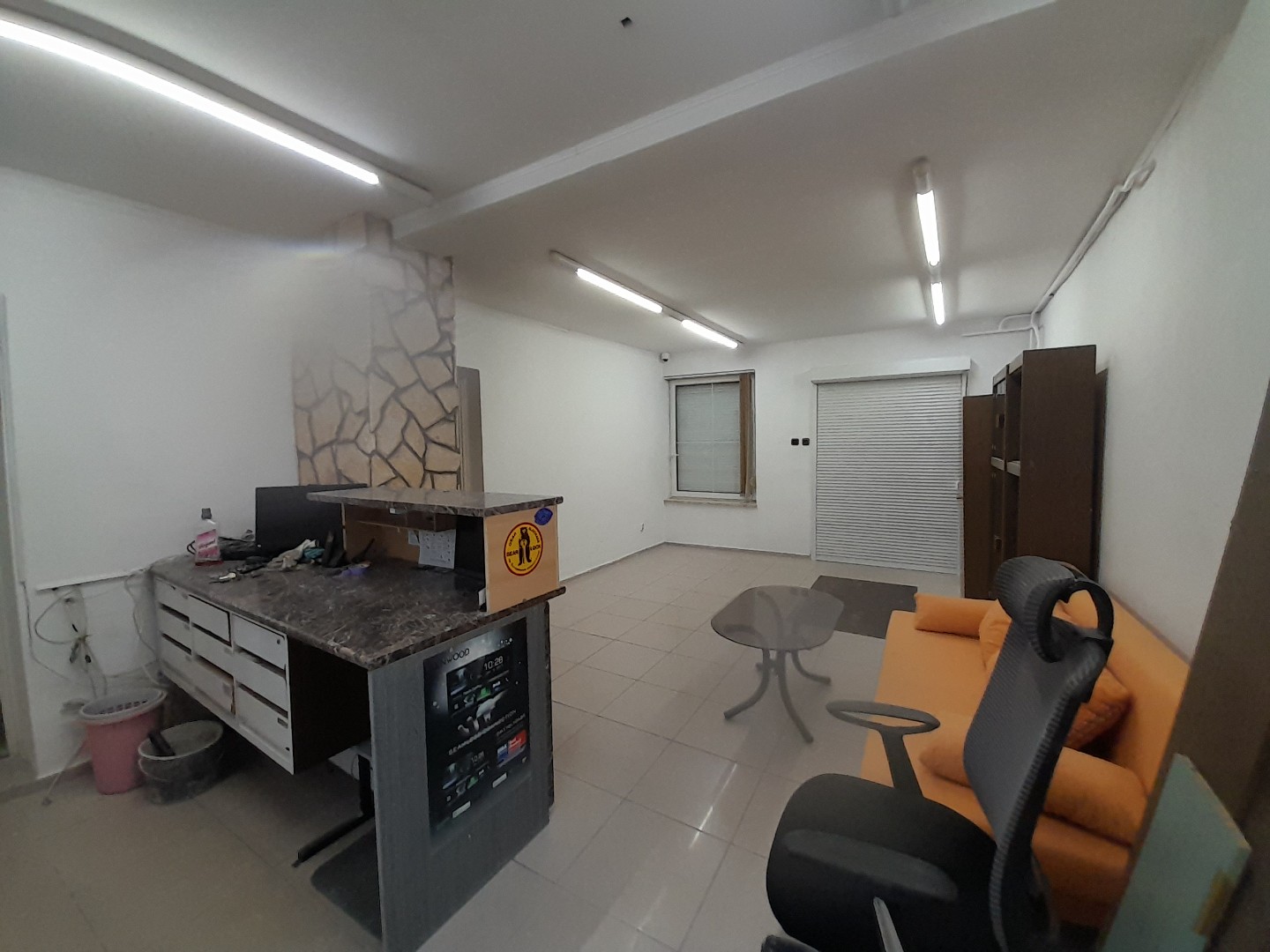 Pécsett 146m2-es ház, műhellyel eladó - Kép 6