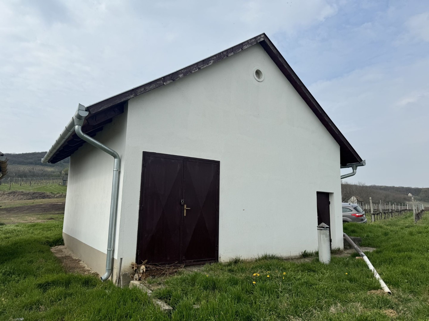 Villány szőlőhegyen présház eladó - Kép 3