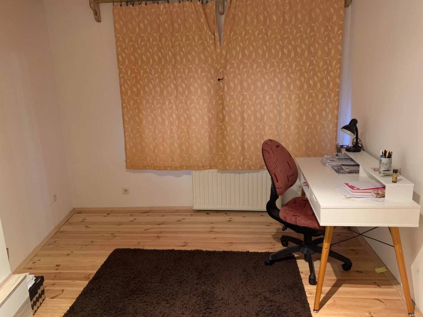 Eladó egy 55 m²-es, kétszintes, galériás lakás Pécs belvárosában – garázsbeállóval! - Kép 4