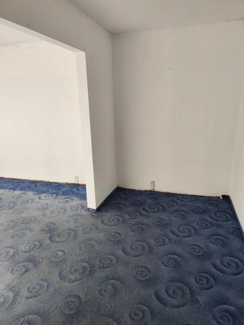 Részlegesen felújított panel lakás Várpalotán - Kép 5