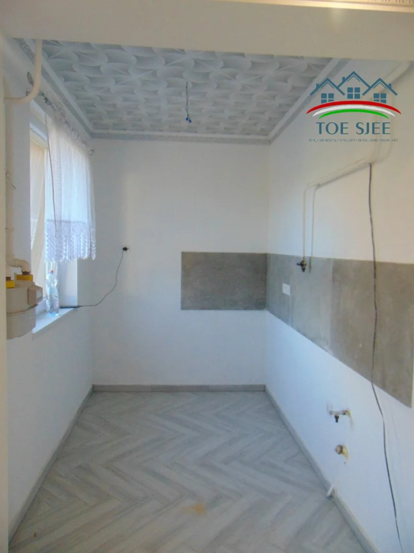 Kunhegyesen családi ház eladó (idn231028) - Kép 11