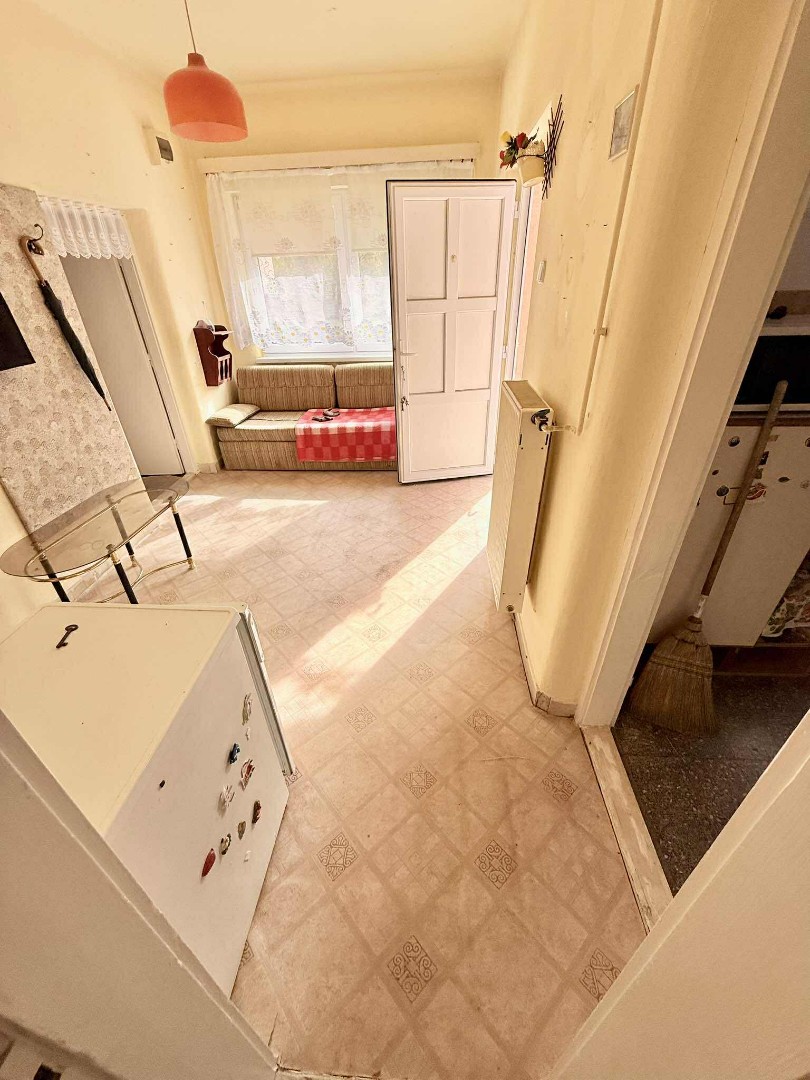 Eladó családi ház Berenten - Kép 15