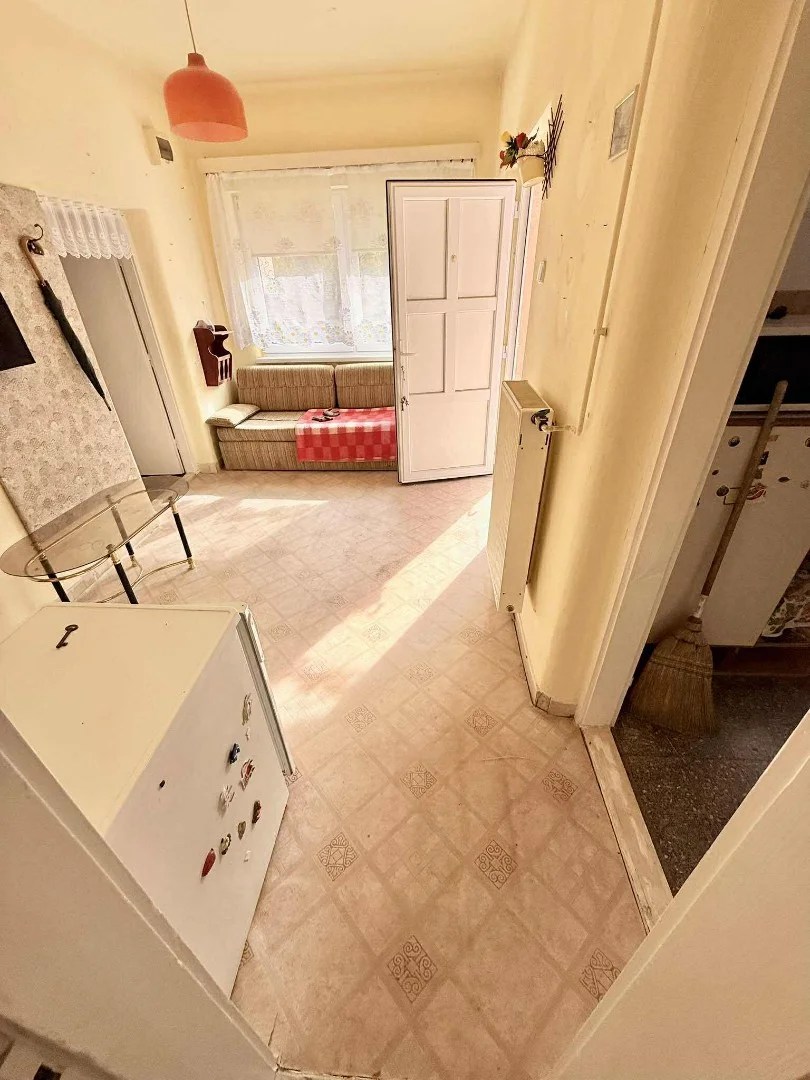 Eladó családi ház Berenten - Kép 15