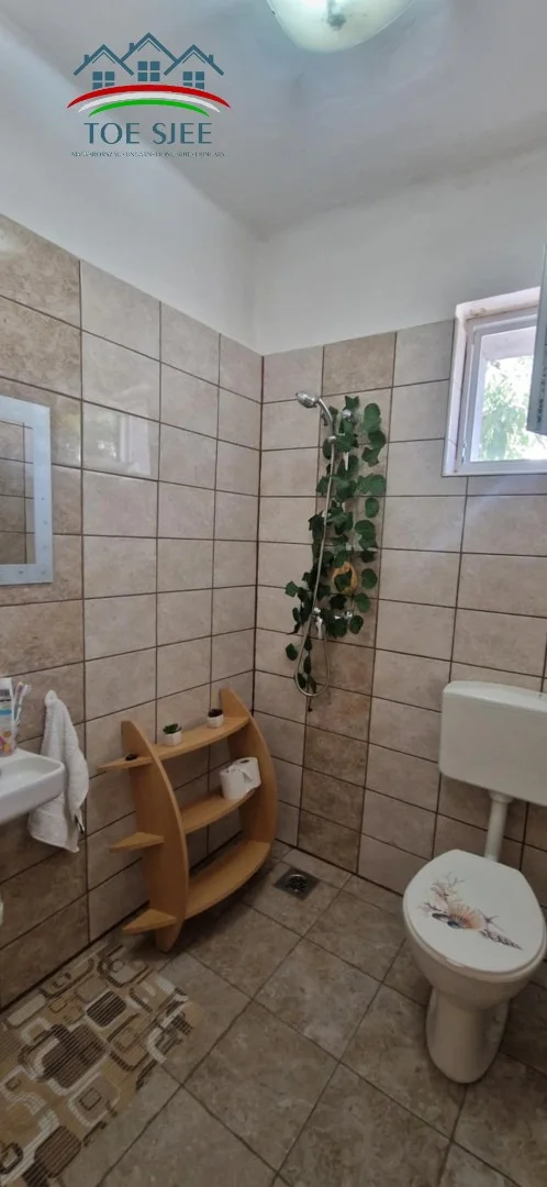 Felújított családi ház eladó Abádszalókon (idn250902) - Kép 13