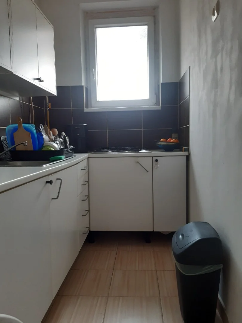 Felújított lakás kiváló helyen - Kép 4