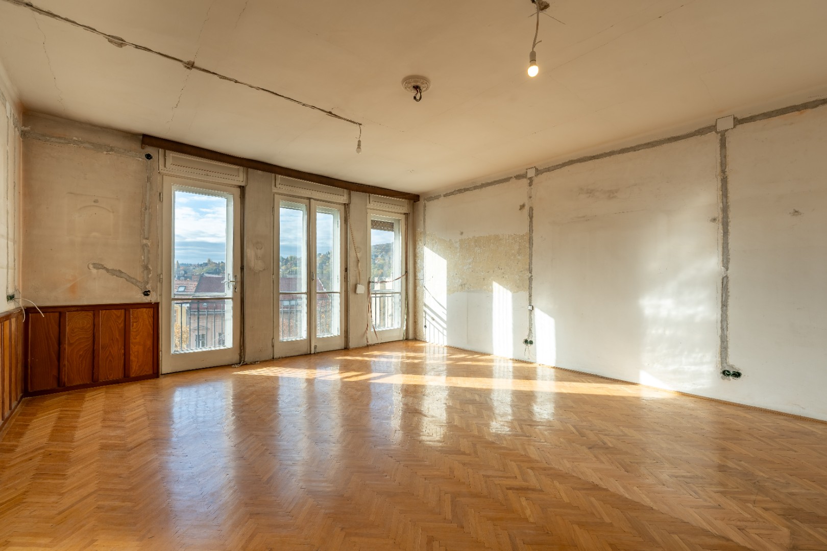 Eladó prémium adottságú ingatlan Budapest szívében – befektetőknek, ügyvédi irodának vagy orvosi rendelőnek! - Kép 6