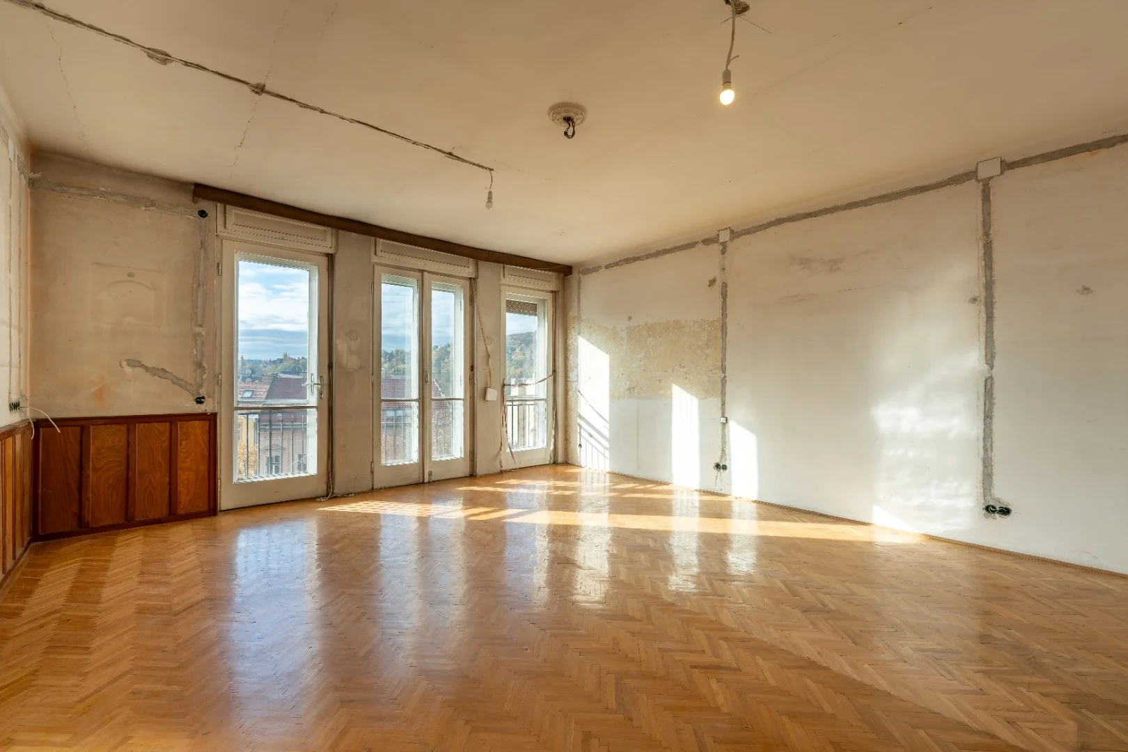 Eladó prémium adottságú ingatlan Budapest szívében – befektetőknek, ügyvédi irodának vagy orvosi rendelőnek! - Kép 6