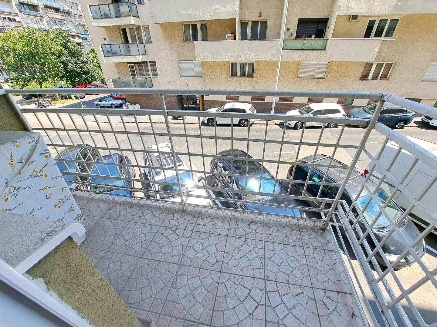 Kétszobás, erkélyes lakás a Fazekas utcában ELADÓ! - Kép 12
