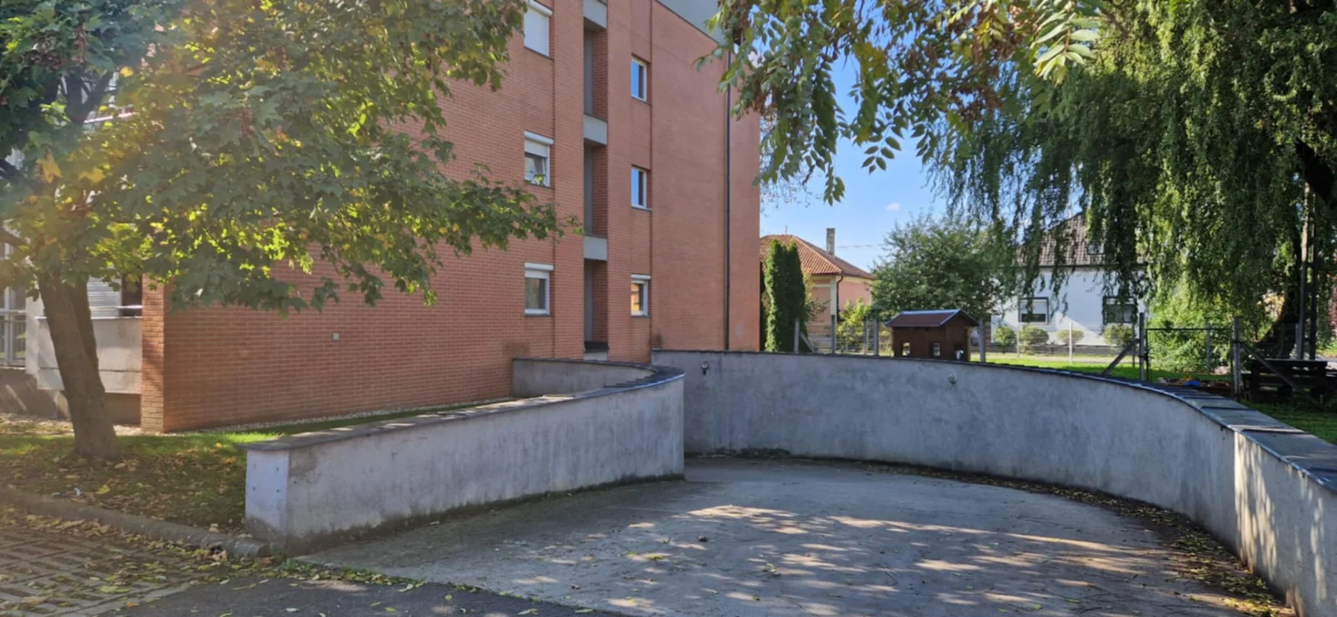 Nyíregyháza, Damjanich-lakóparkban tulajdonostól eladó téglalakás - Kép 9
