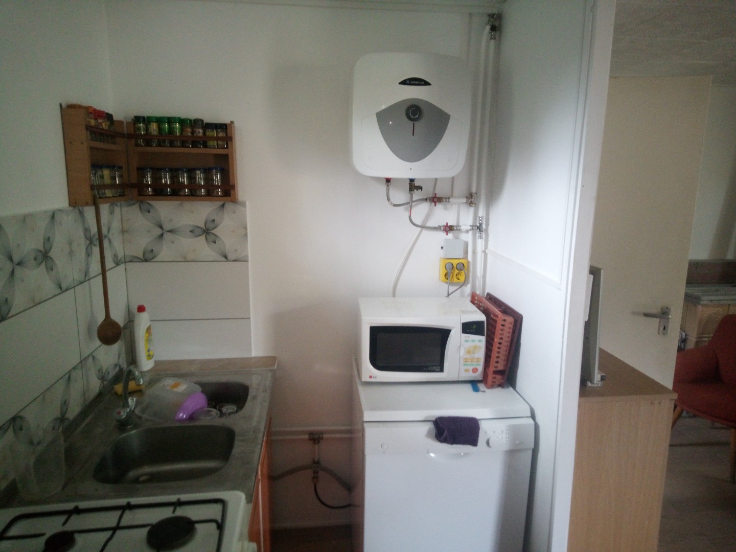 Felújított hétvégi ház - Kép 8