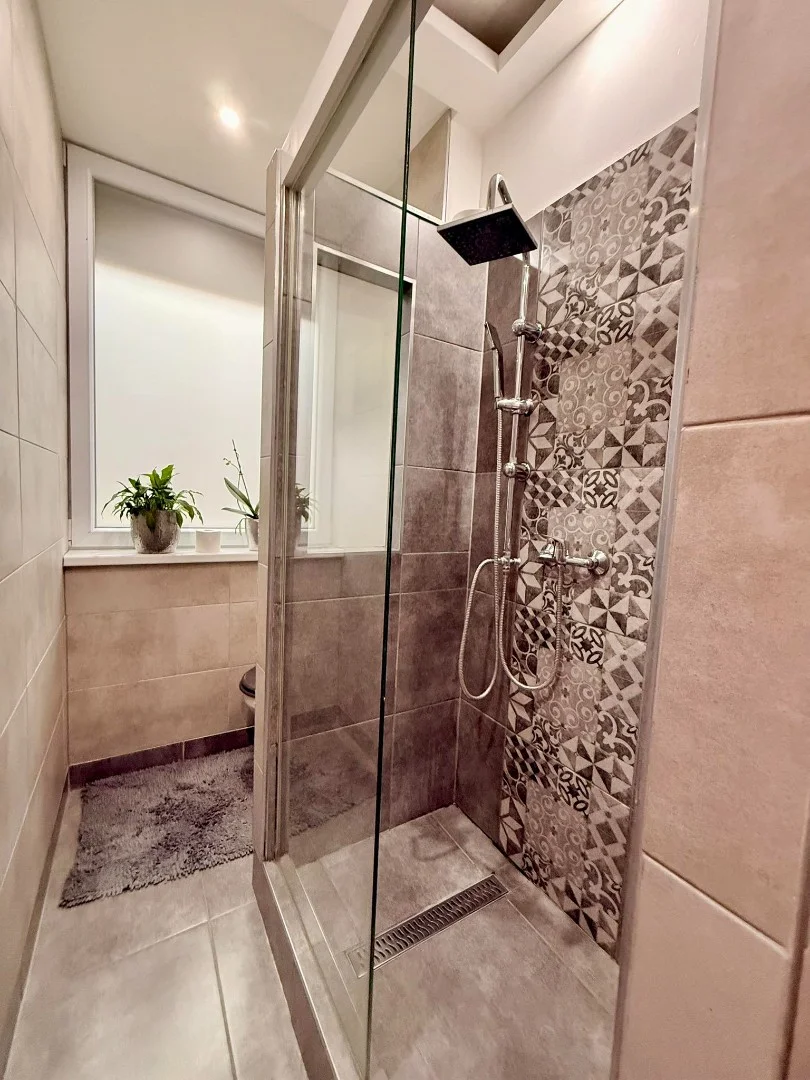 Eladó tégla lakás Miskolcon - Kép 18