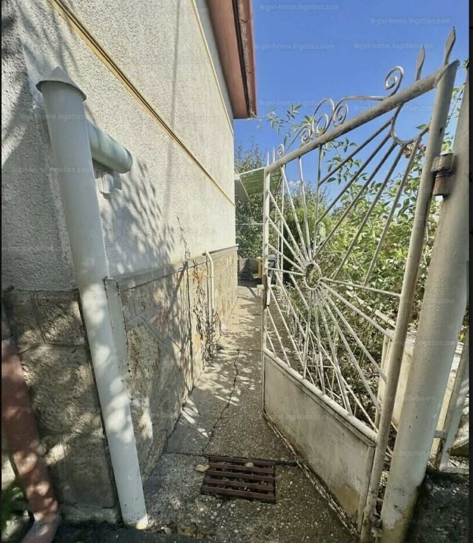 Eladó családi ház Szerencsen - Kép 2