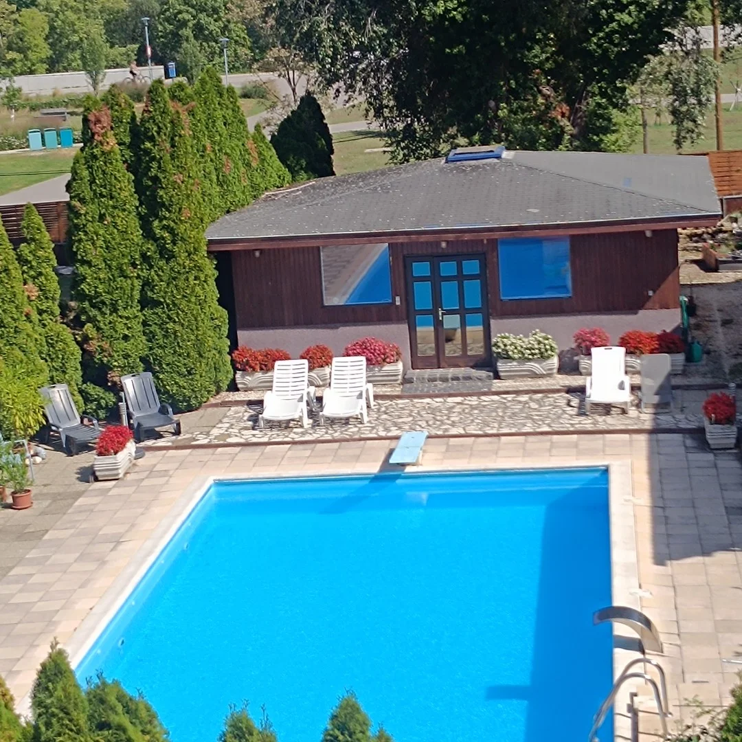 Római fürdőn!!! Örök panorámás világos napos 2 garázshelyes - Kép 18