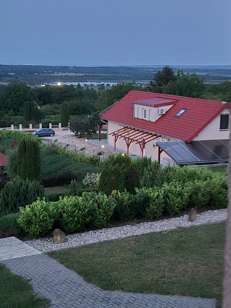 Kiadó tégla lakás Alsópáhokon - Kép 14