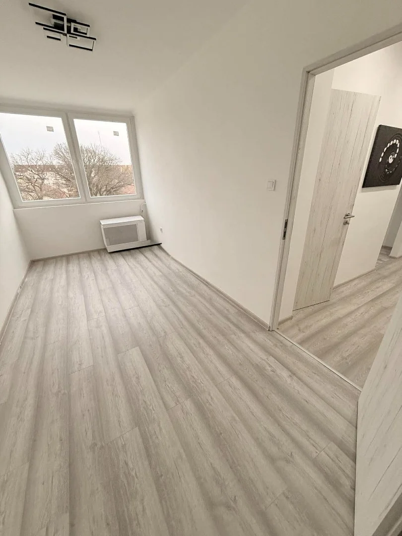 Eladó tégla lakás Kazincbarcikan - Kép 2