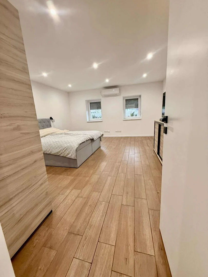 Eladó családi ház Dédestapolcsányon - Kép 3