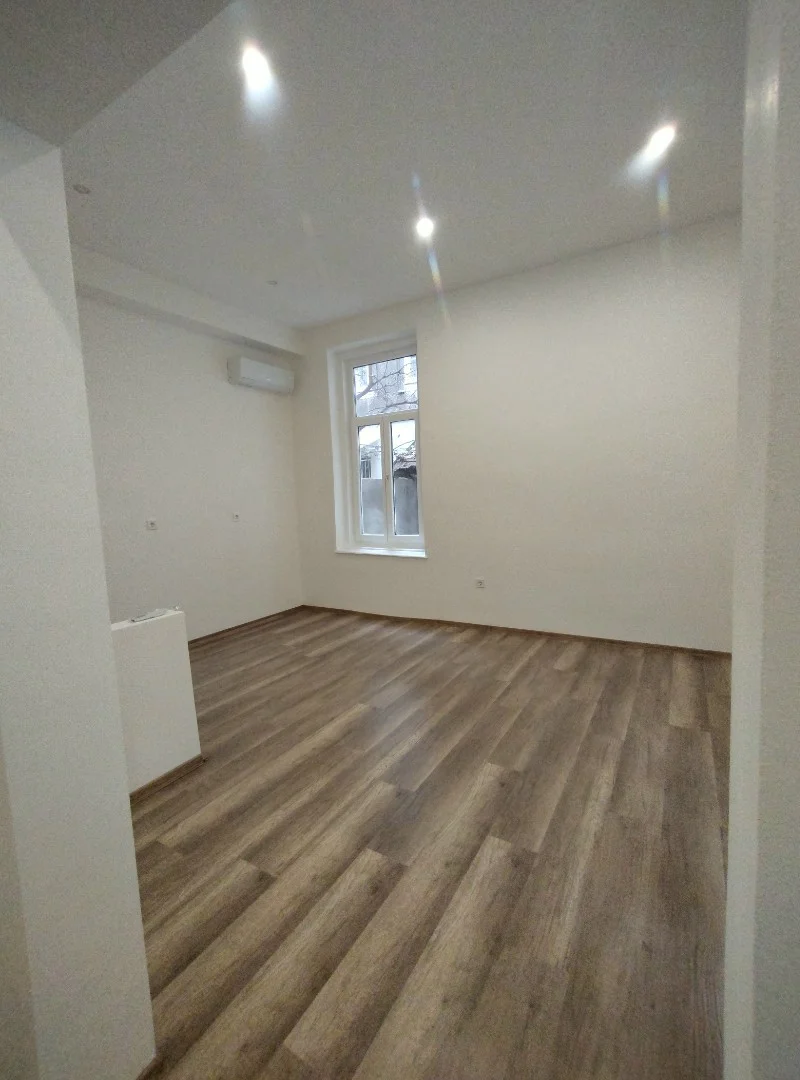 Felújított garzon lakás Budapest - Kép 2