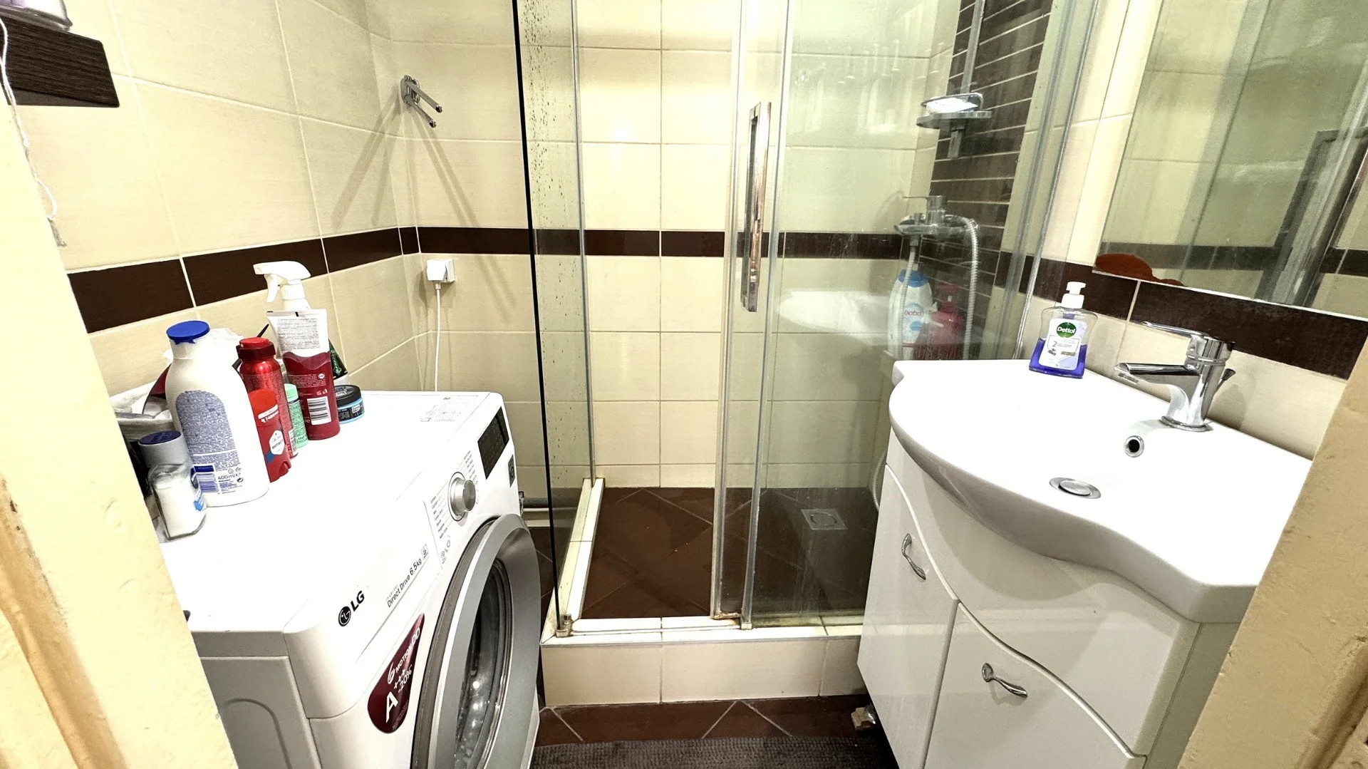 Nyíregyháza-Jósavárosban a Május 1 téren, 1. emeleti, 55 nm-es, 2+1 szobás lakás eladó. - Kép 11