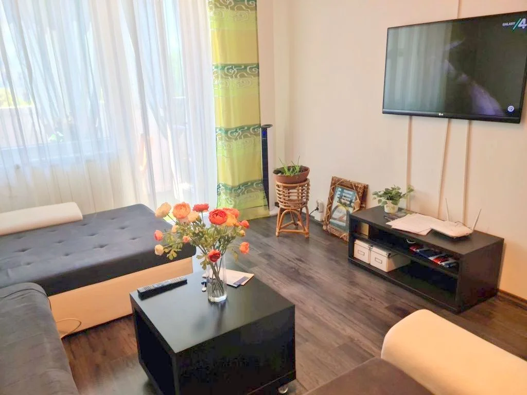 Eladó panel lakás Budapest 11. ker.en - Kép 2