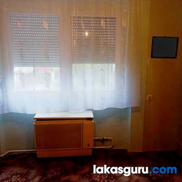 Kétszintes Családi Ház Nagykapornak Csendes Utcájában! - Kép 6