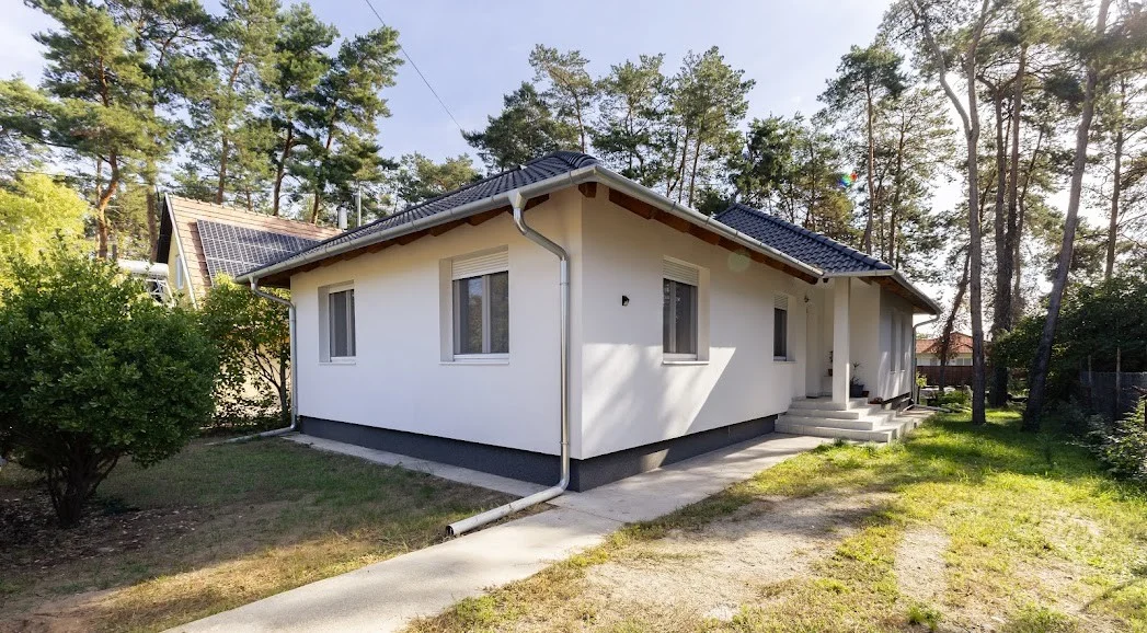 Eladó családi ház Erdőkertesen - Kép 11