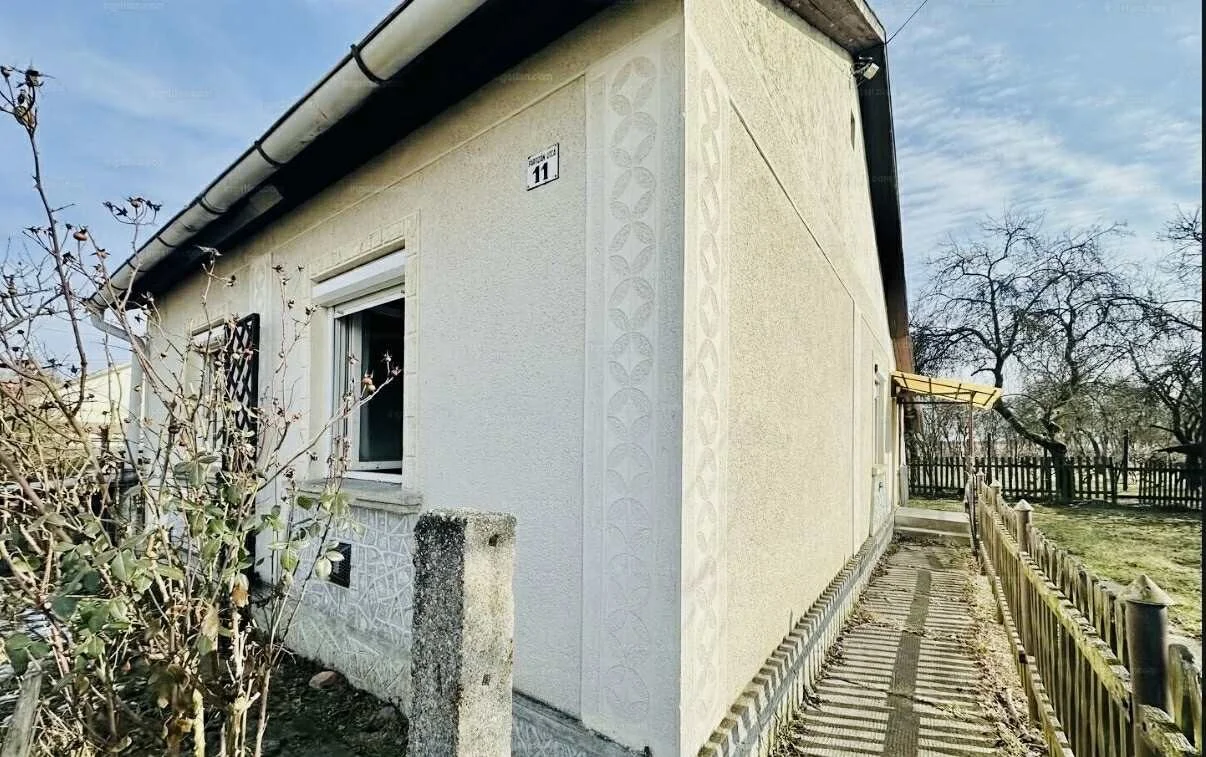 Eladó családi ház Felsőnyárádon - Kép 2