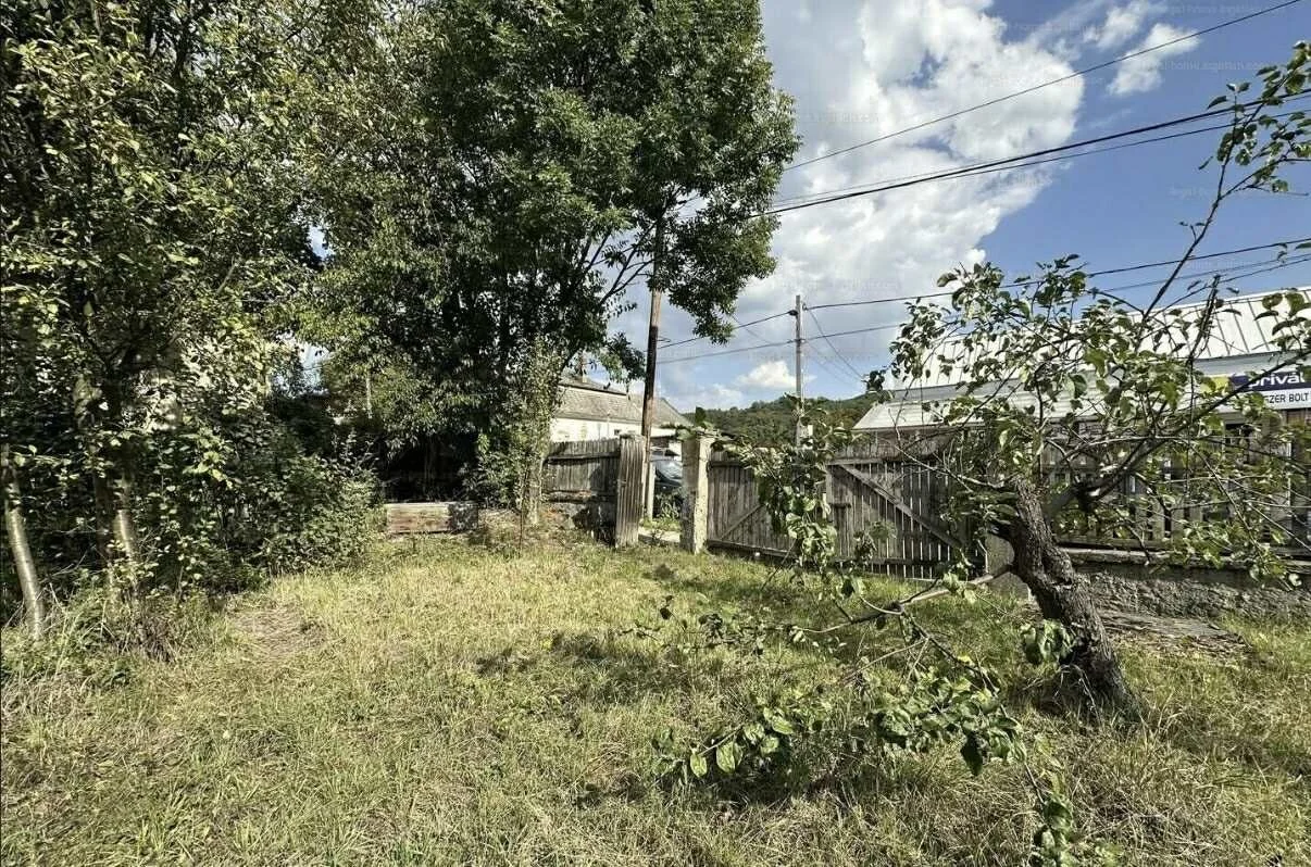 Eladó családi ház Parasznyan - Kép 7