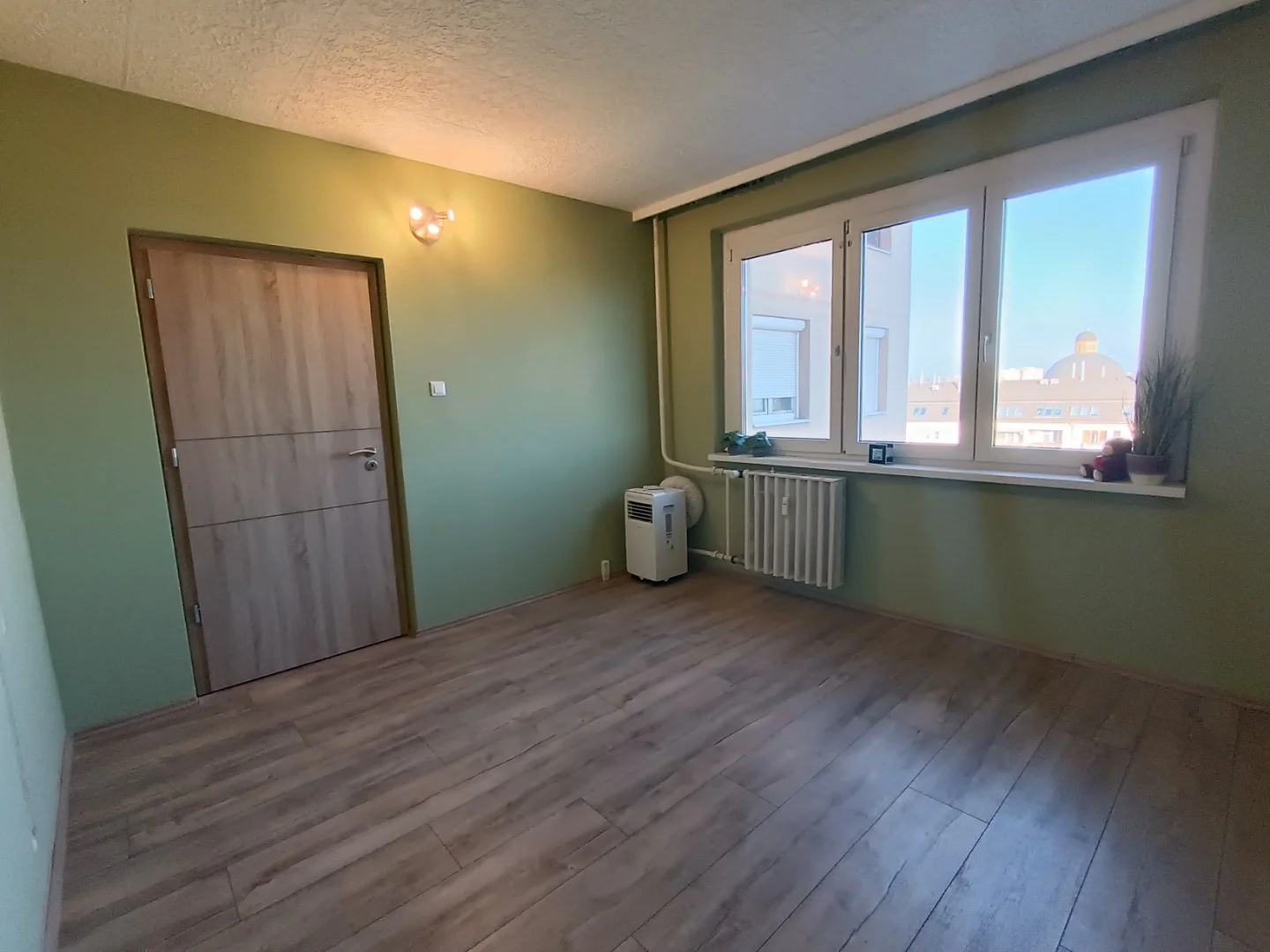 Eladó panel lakás Székesfehérváron - Kép 7