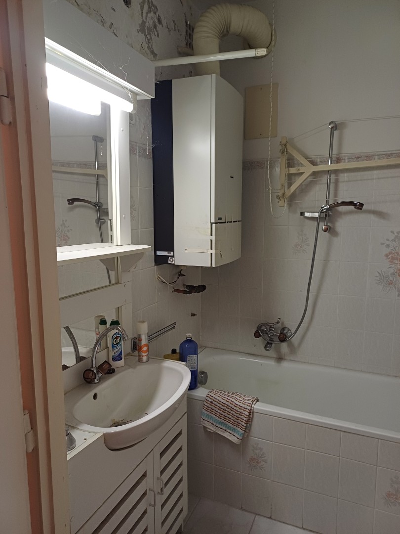 Jó állaporú 71m2 lakás - Kép 2