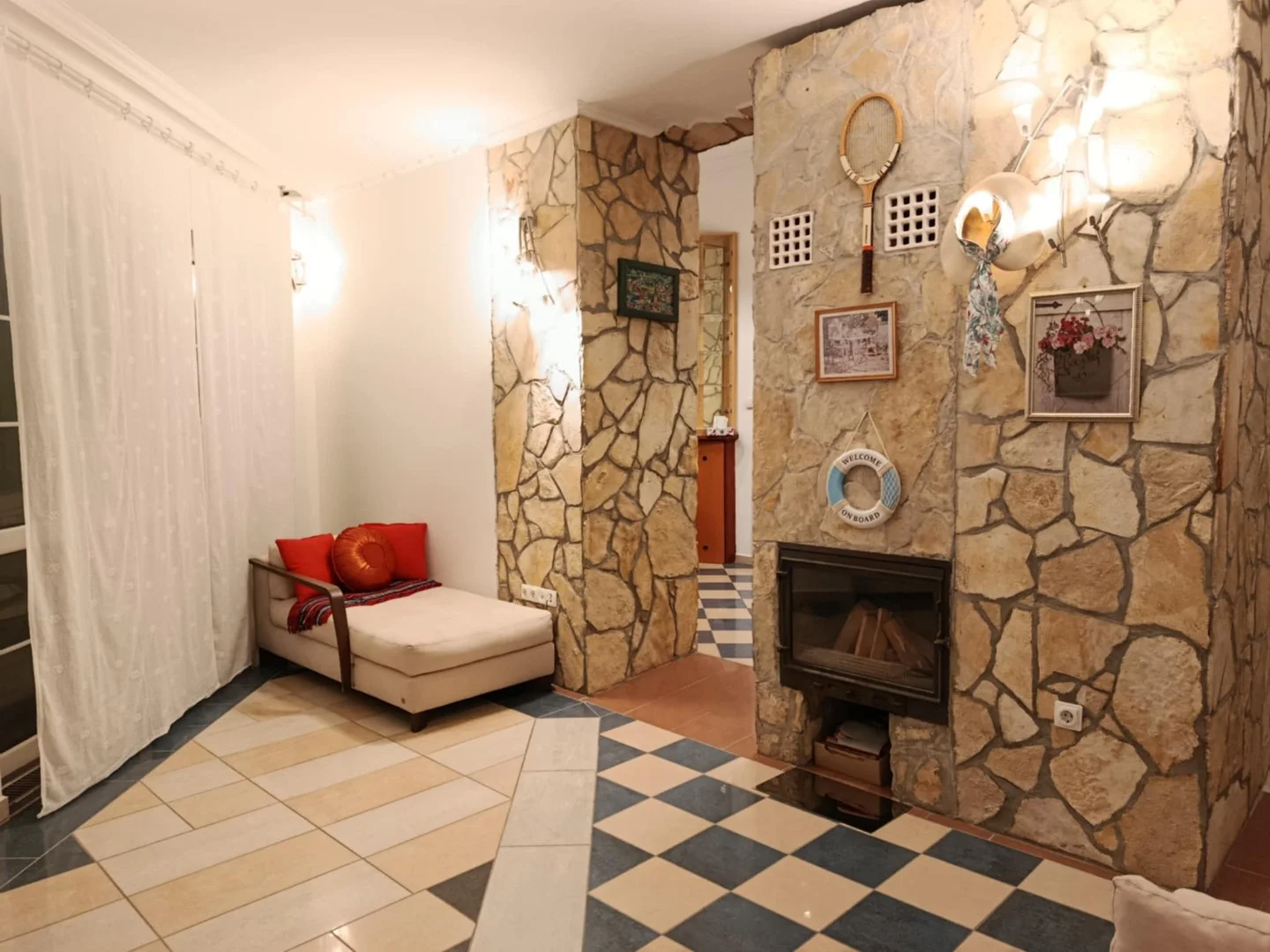 Római fürdőn!!! Örök panorámás világos napos 2 garázshelyes - Kép 9