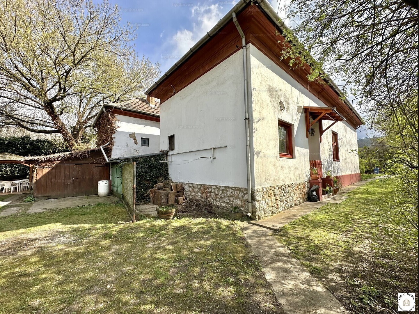 Eladó családi ház Miskolcon - Kép 2