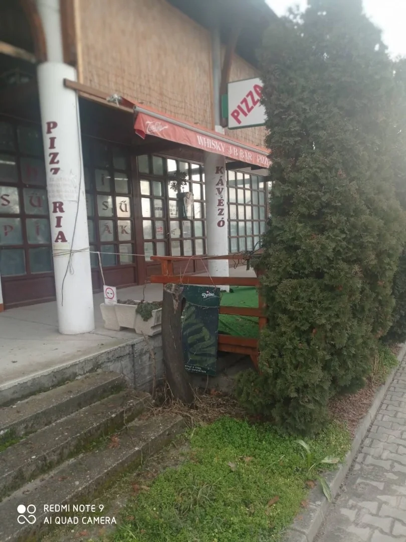Eladó étterem, bisztró Dunaföldváren - Kép 4